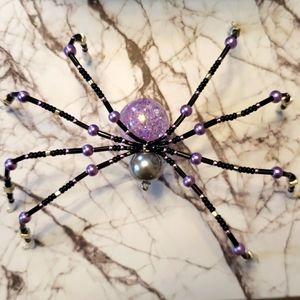 Beaded spider  🕷